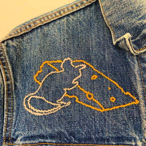 Levi’s Vintage Denim Jacket w/ Black Flag Patch & Sweet Embroidery. Super Rad ⚡️ - Picture 5 of 12